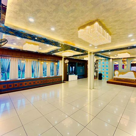 Hotel Rama Gorakhpur Bagian luar foto