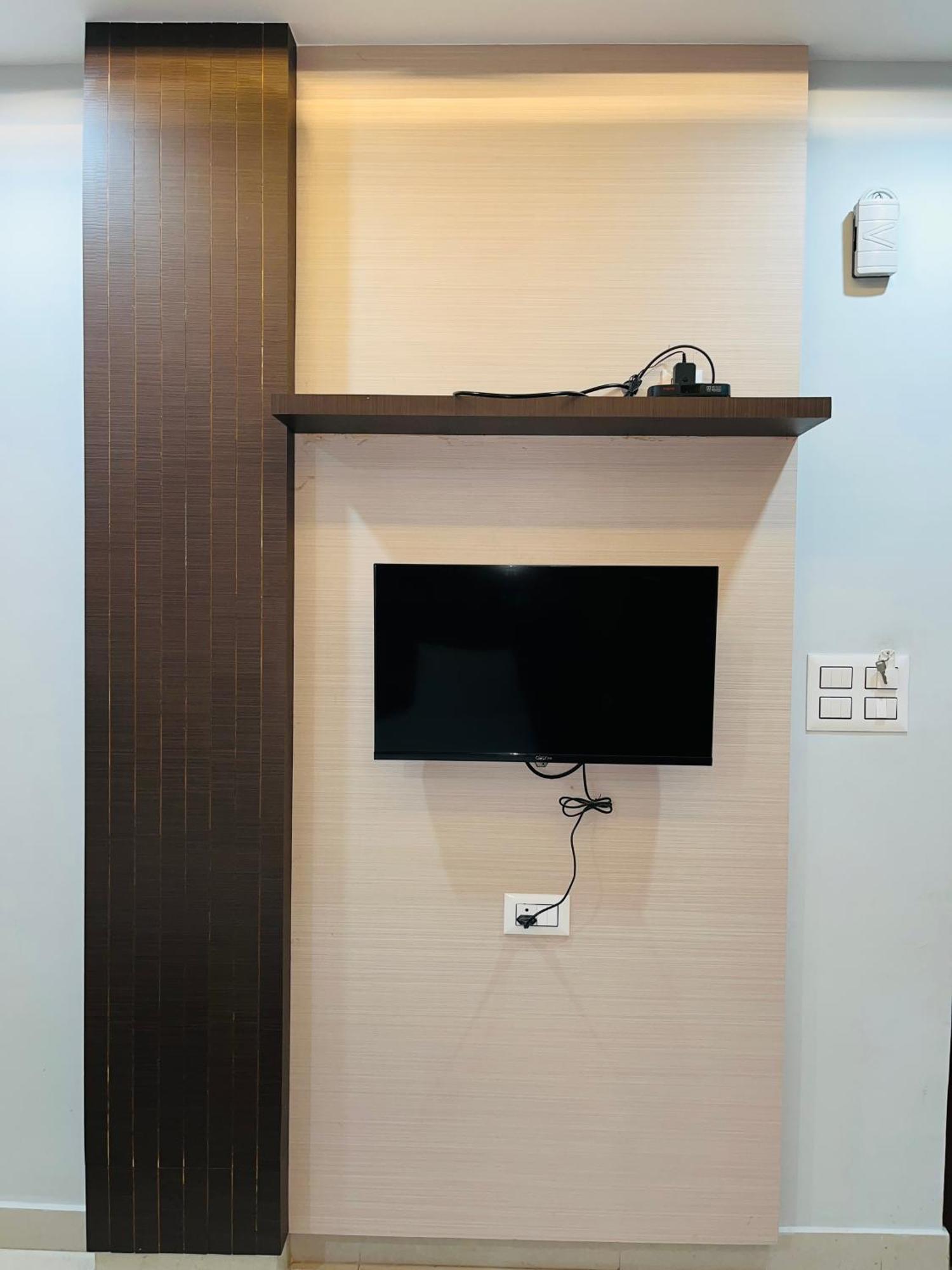 Hotel Rama Gorakhpur Bagian luar foto