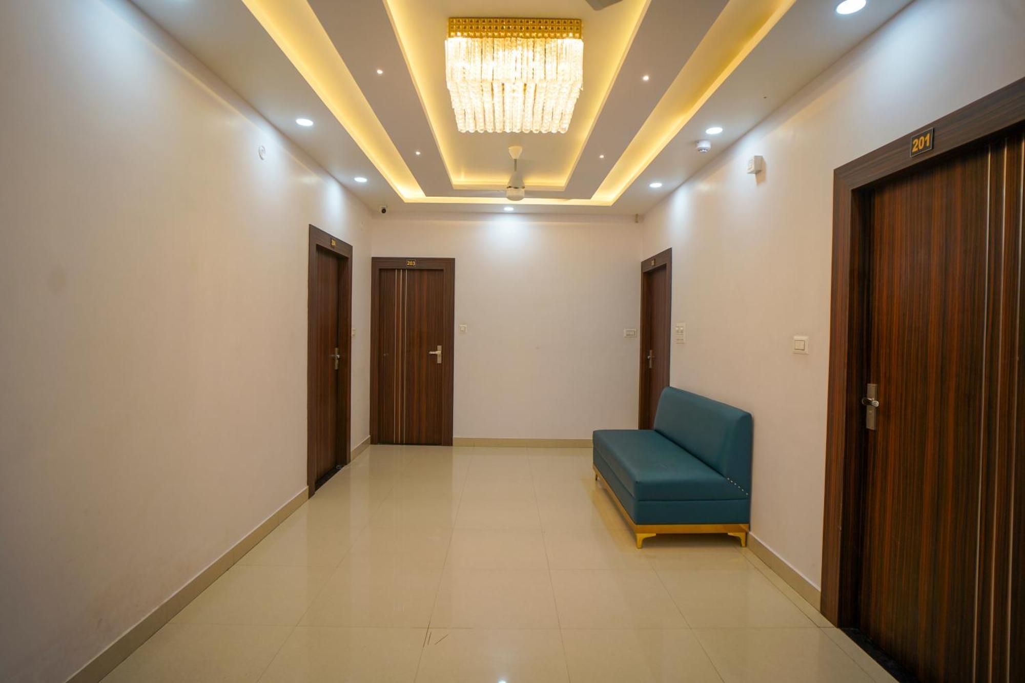 Hotel Rama Gorakhpur Bagian luar foto