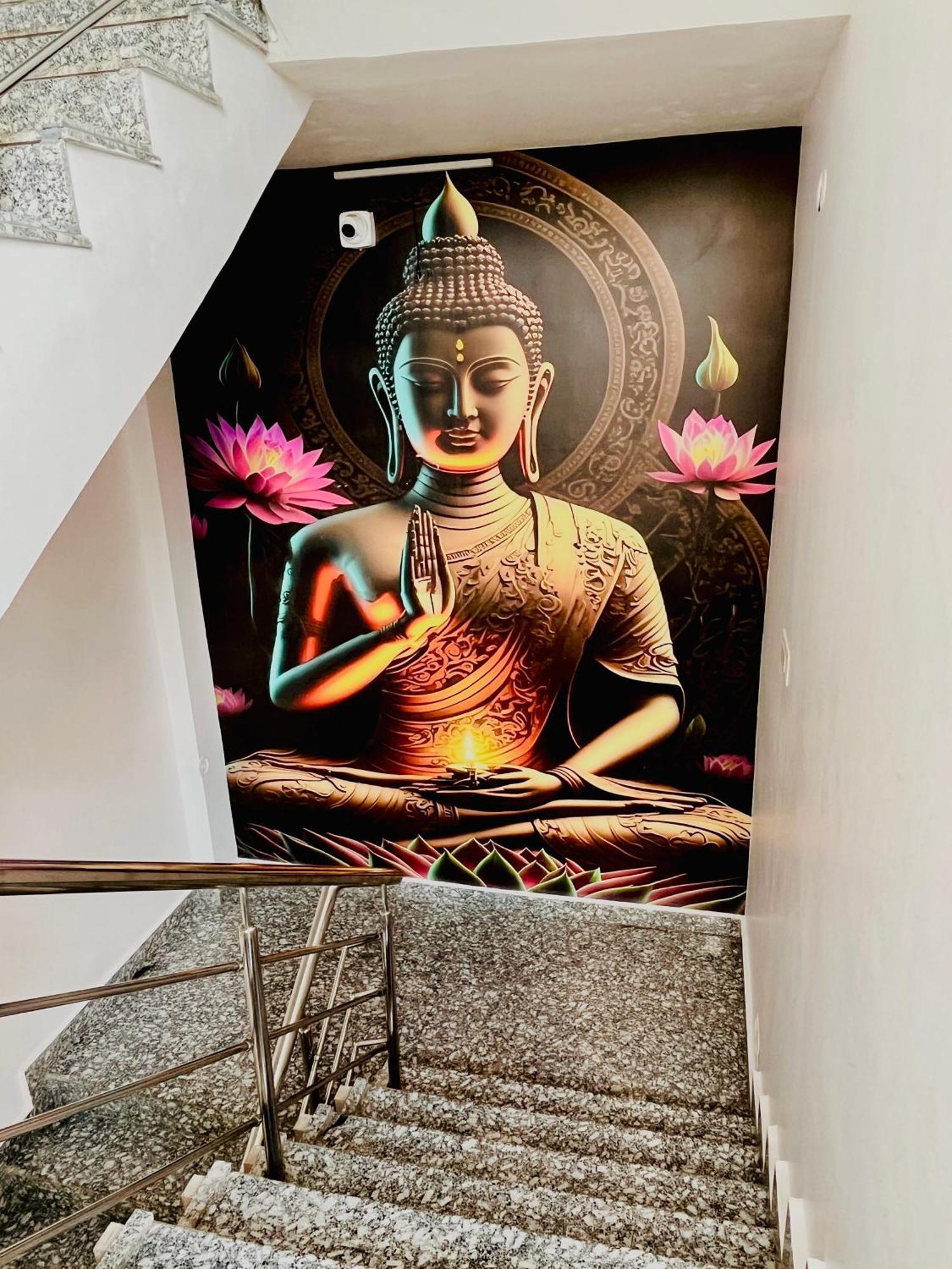 Hotel Rama Gorakhpur Bagian luar foto